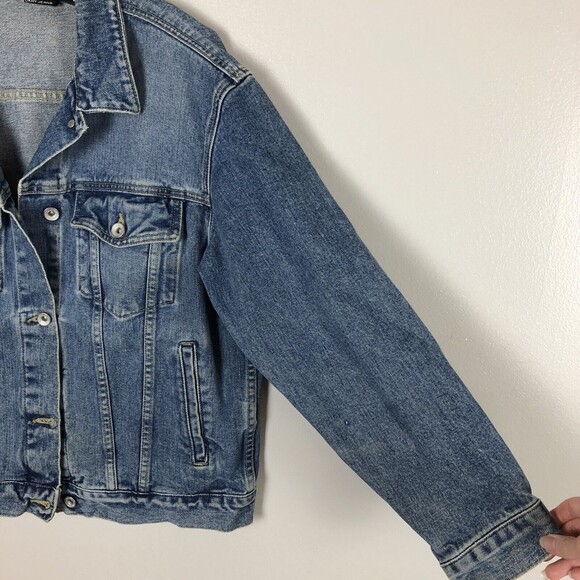 Vintage DKNY Denim Trucker Jacket Womens Small Oversized 90s Grunge Layering USA - Picture 5 of 12